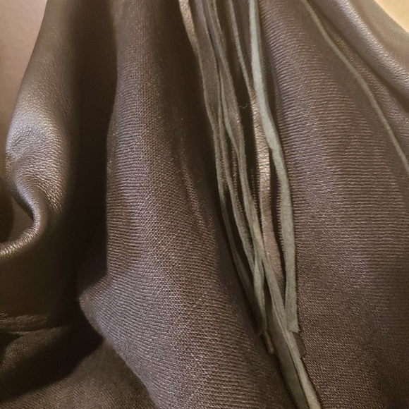 LIVE on SUNSET Blk. Linen/ Leather XL HoBo w/ Studs Bag-NEW - Picture 8 of 13